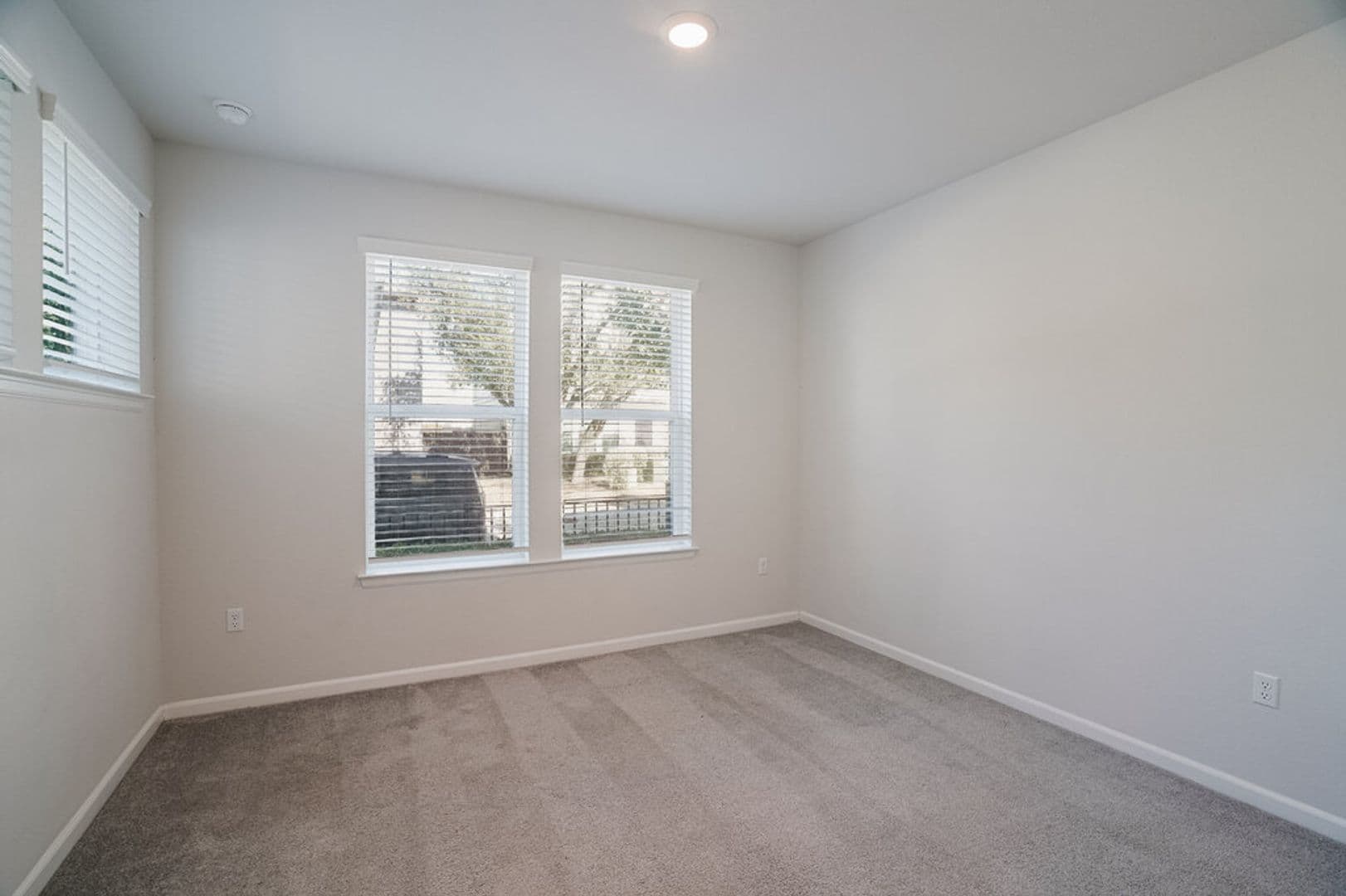 Austin House: 13617 Defiance Pass #136