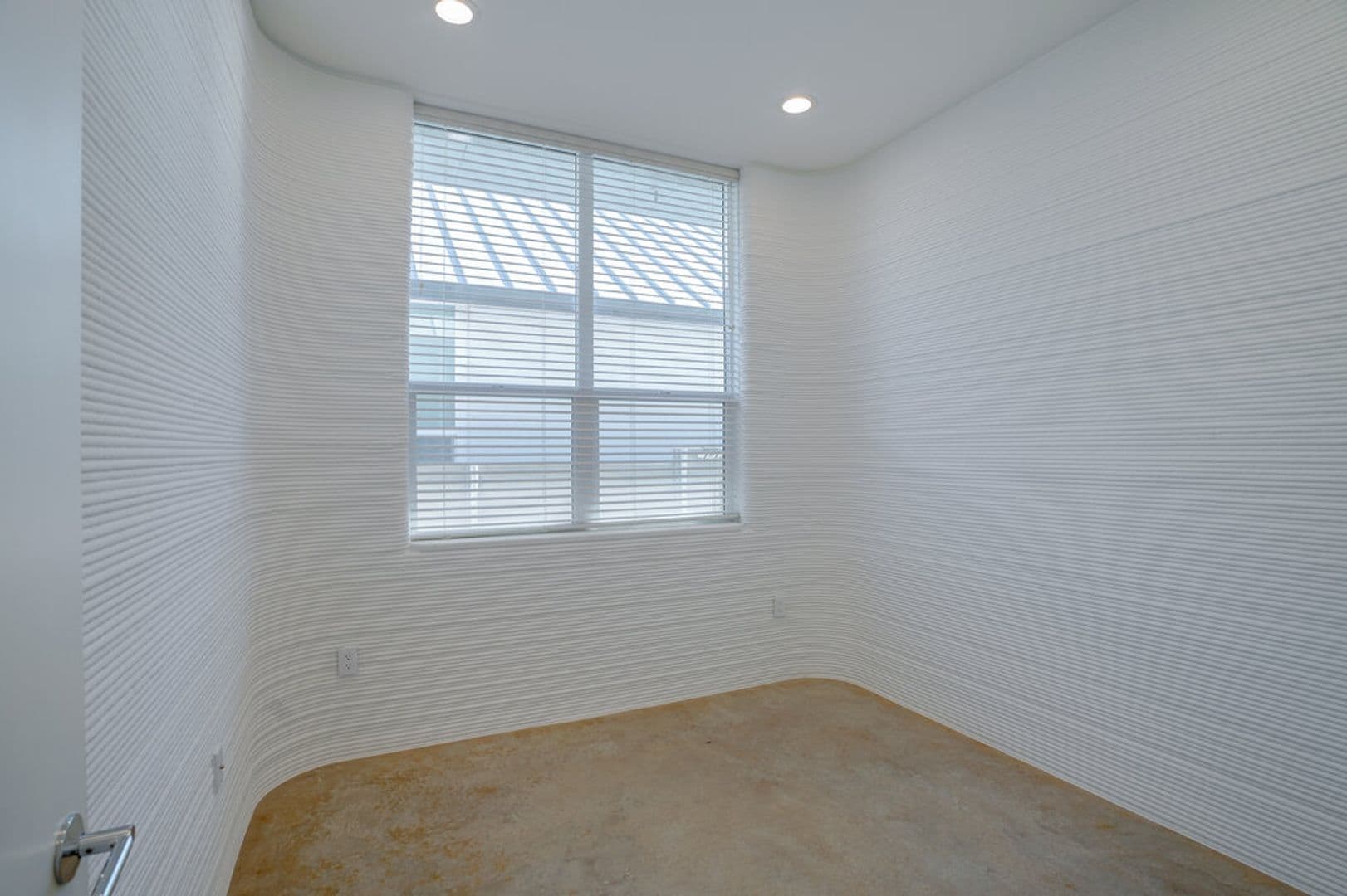 Georgetown House: 304 Painted Sunset Dr