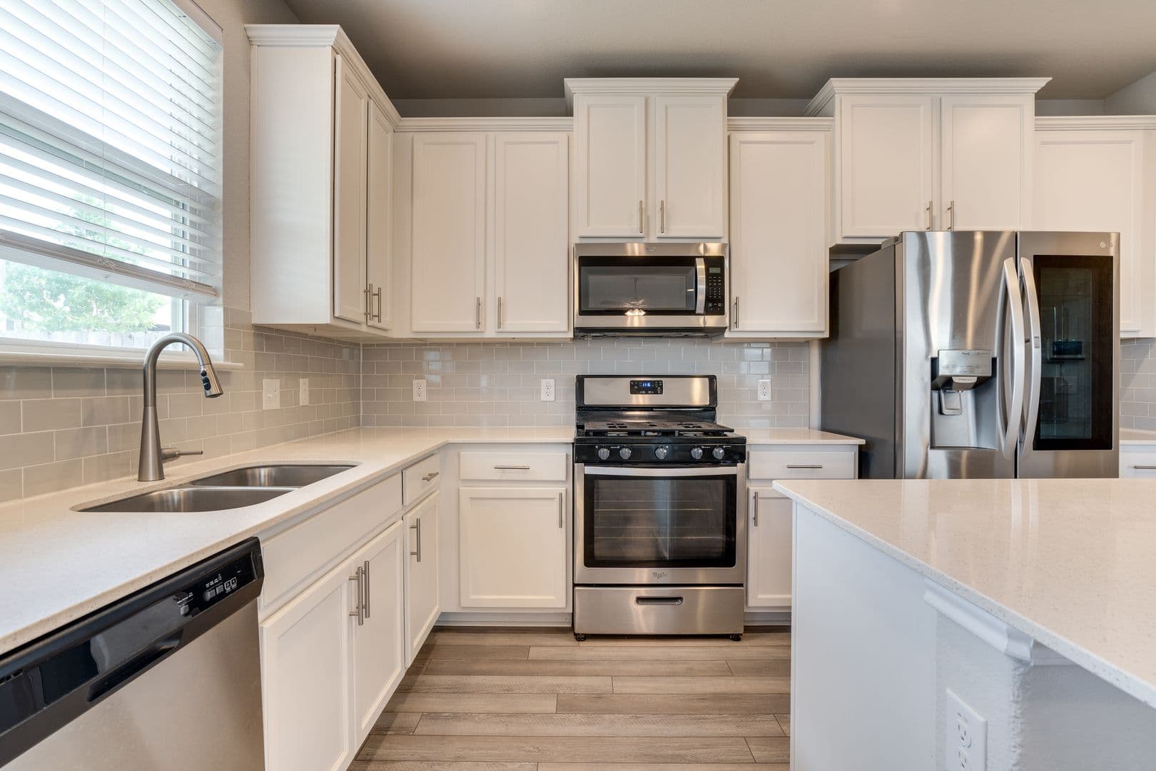 Leander House: 237 Hauser Drive