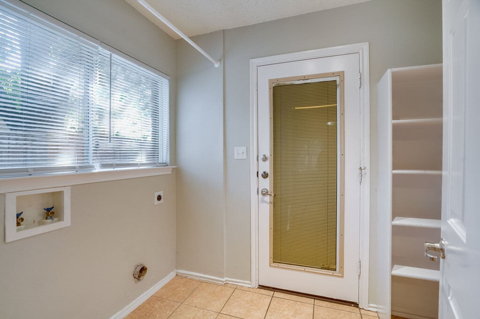 Austin House: 7903 Bramble Bush Dr