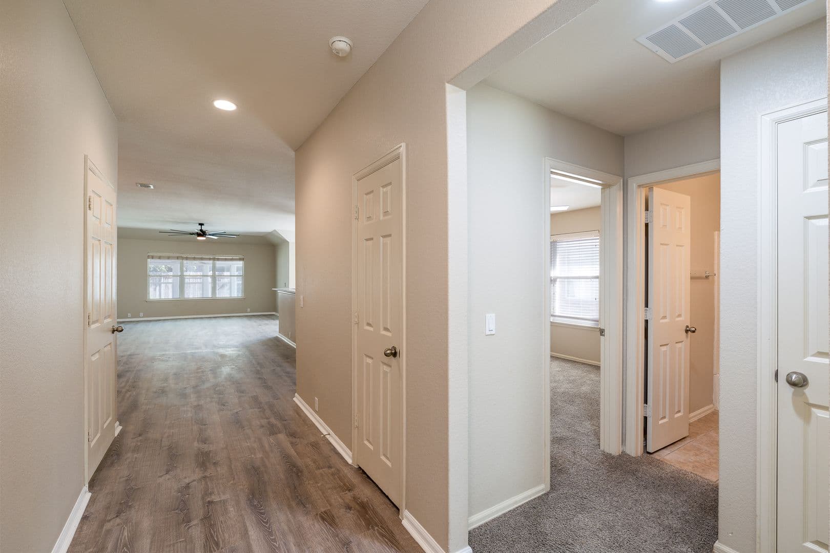Leander House: 240 King Elder Ln