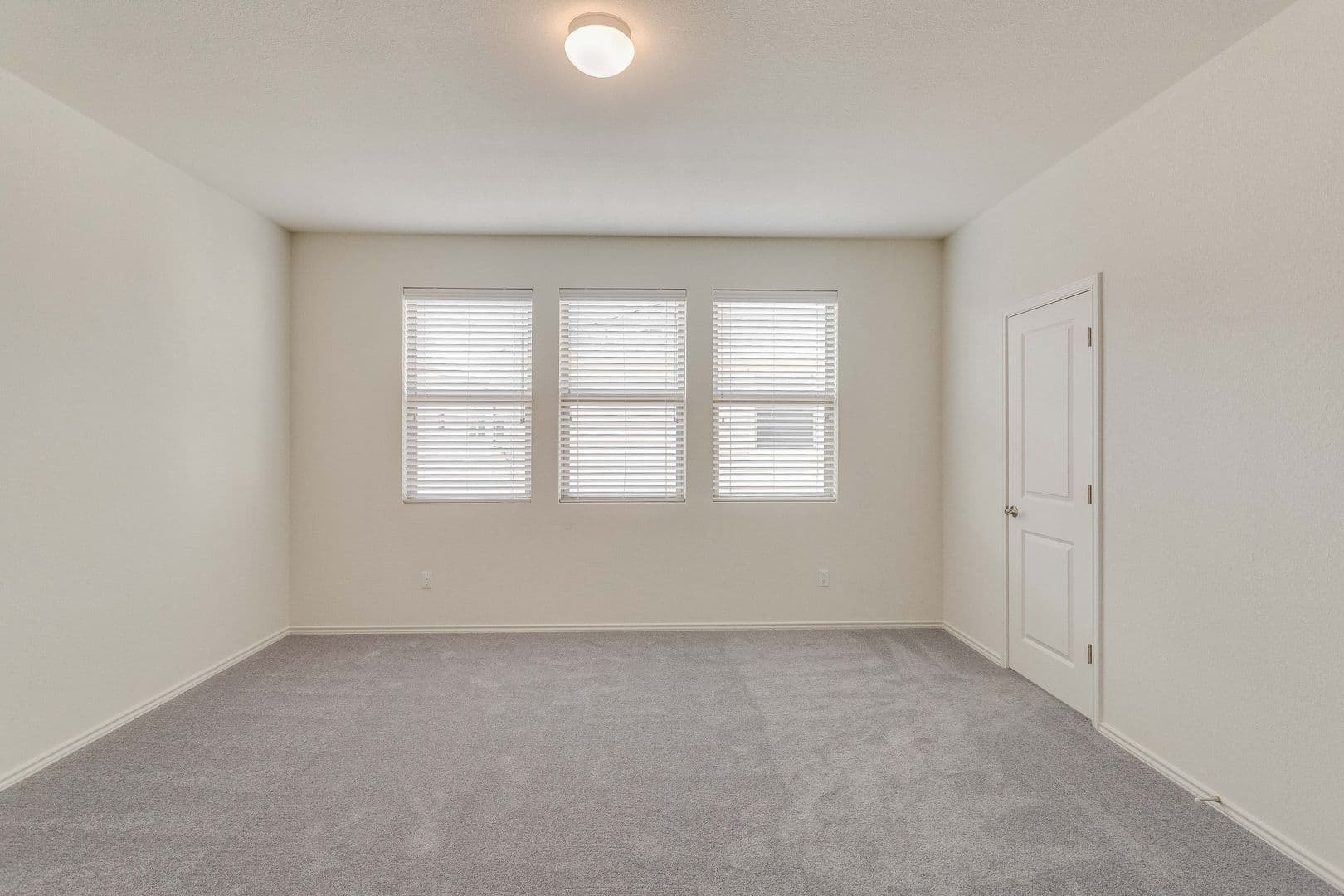 Austin House: 9100 Garnet Drive