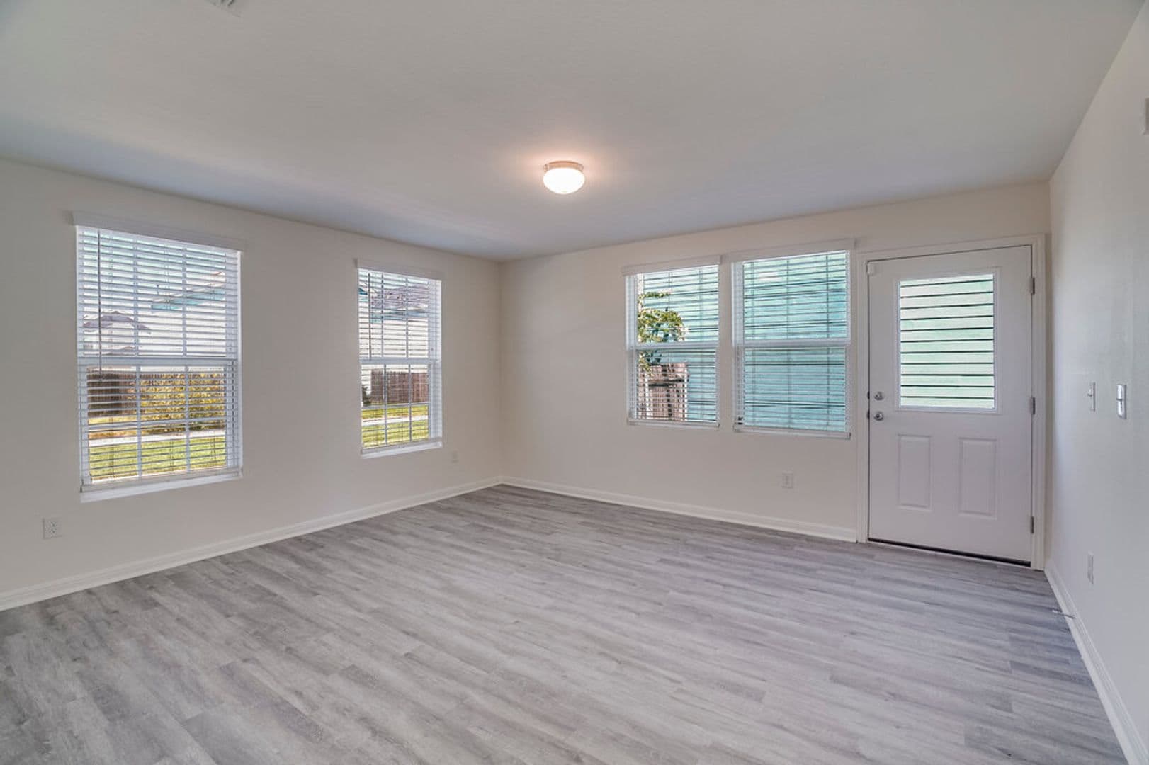 Kyle House: 576 Ferrule Drive