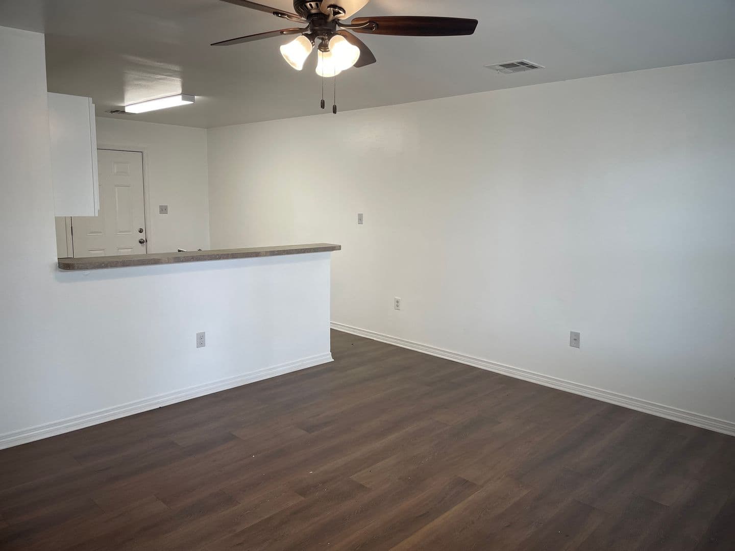 Chalmette House: 3013 Palmetto St