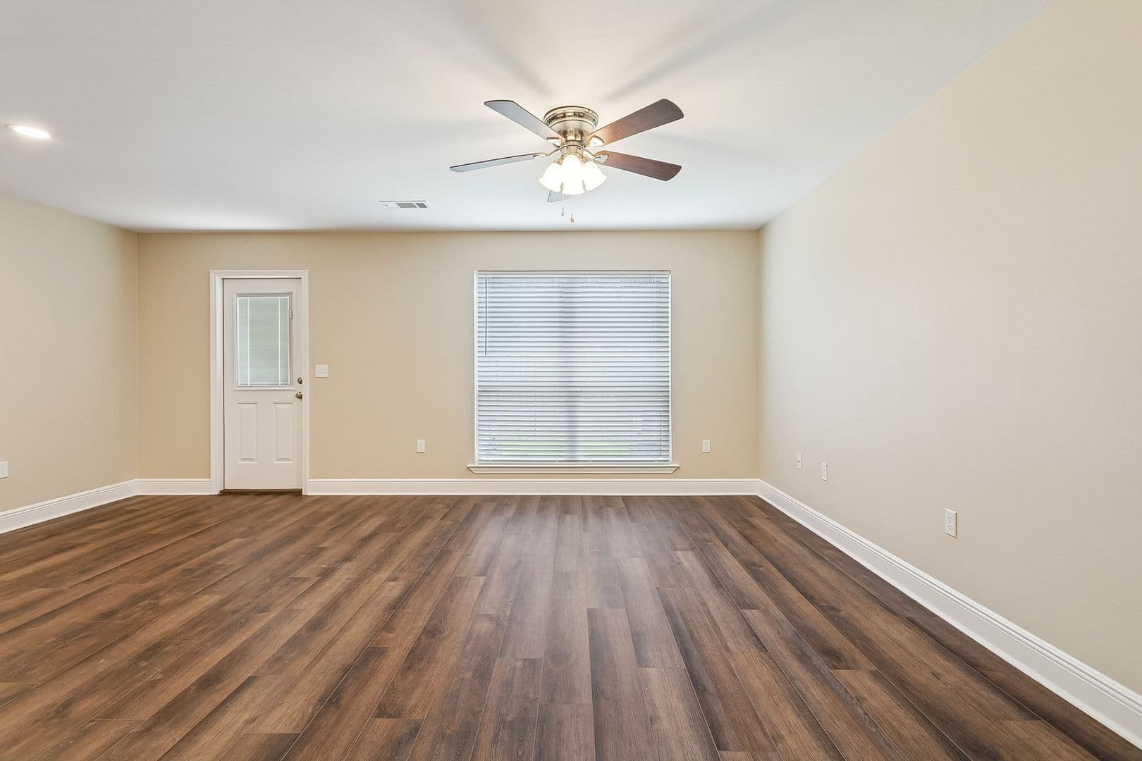 Covington Townhome: 103 Covington Meadows Cirlce Unit M