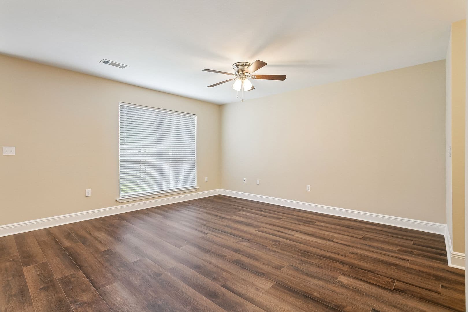Covington Townhome: 103 Covington Meadows Cirlce Unit M