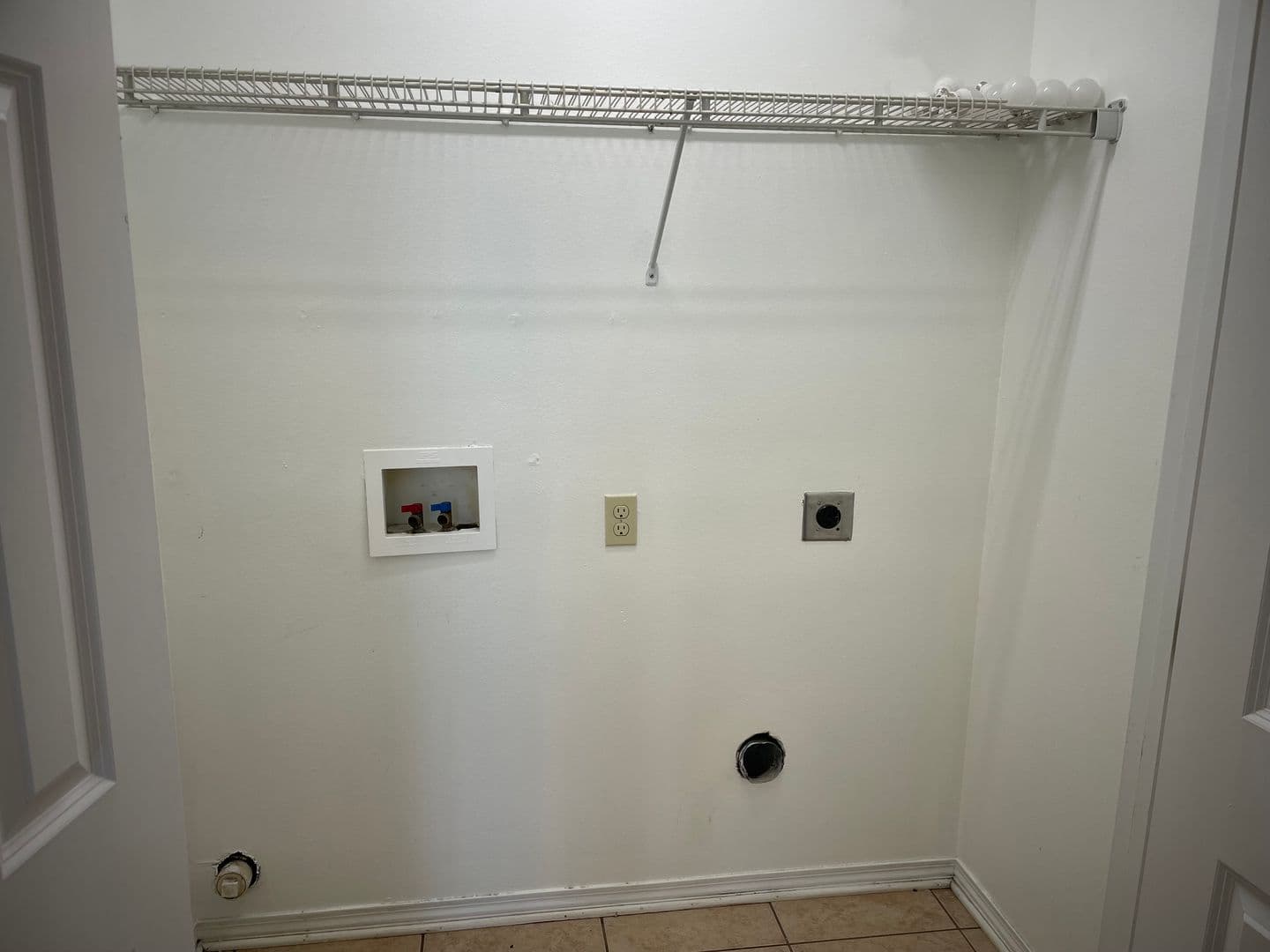 Chalmette House: 3013 Palmetto St