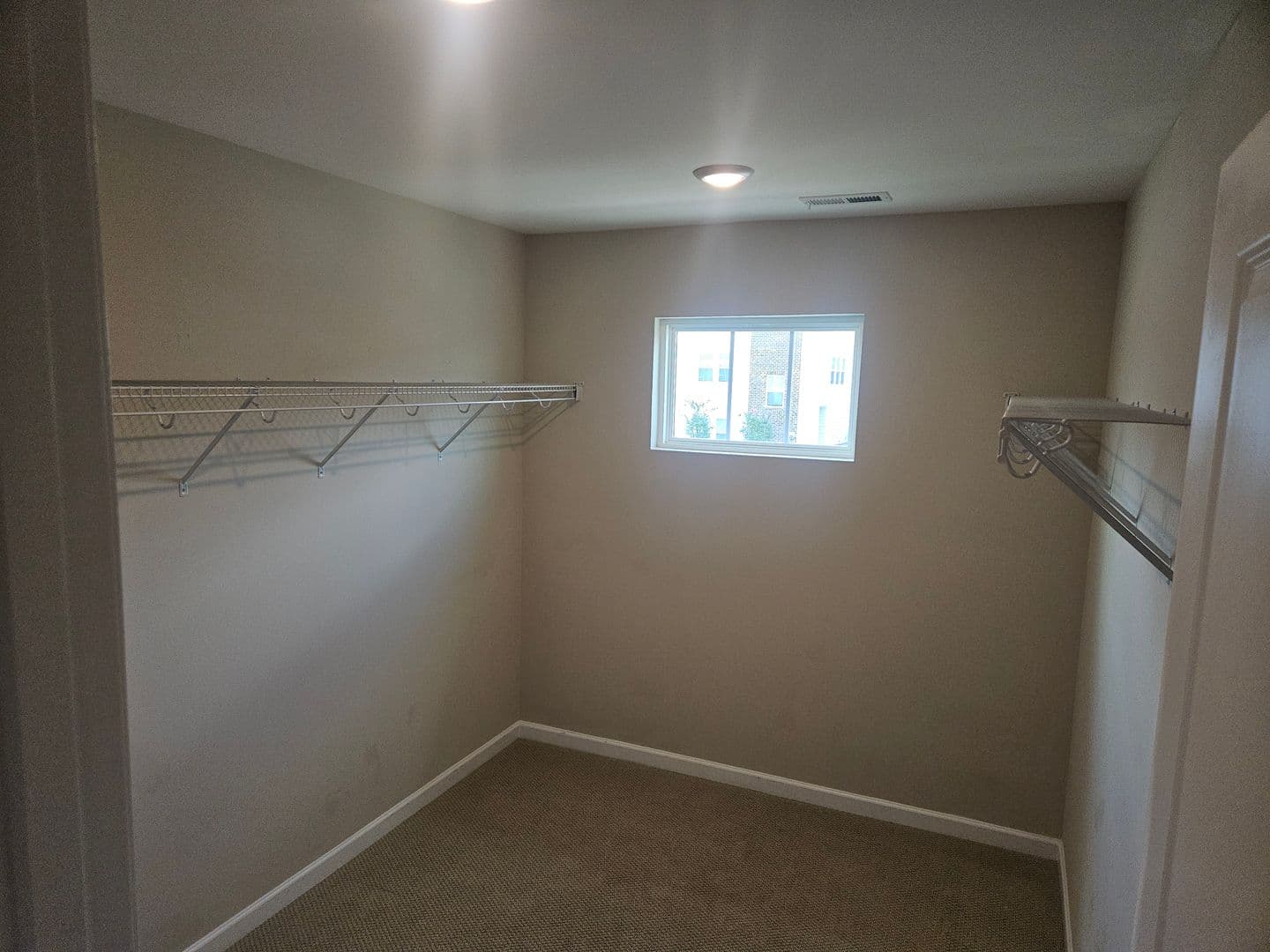 Cary House: 4219 Mahal Ave