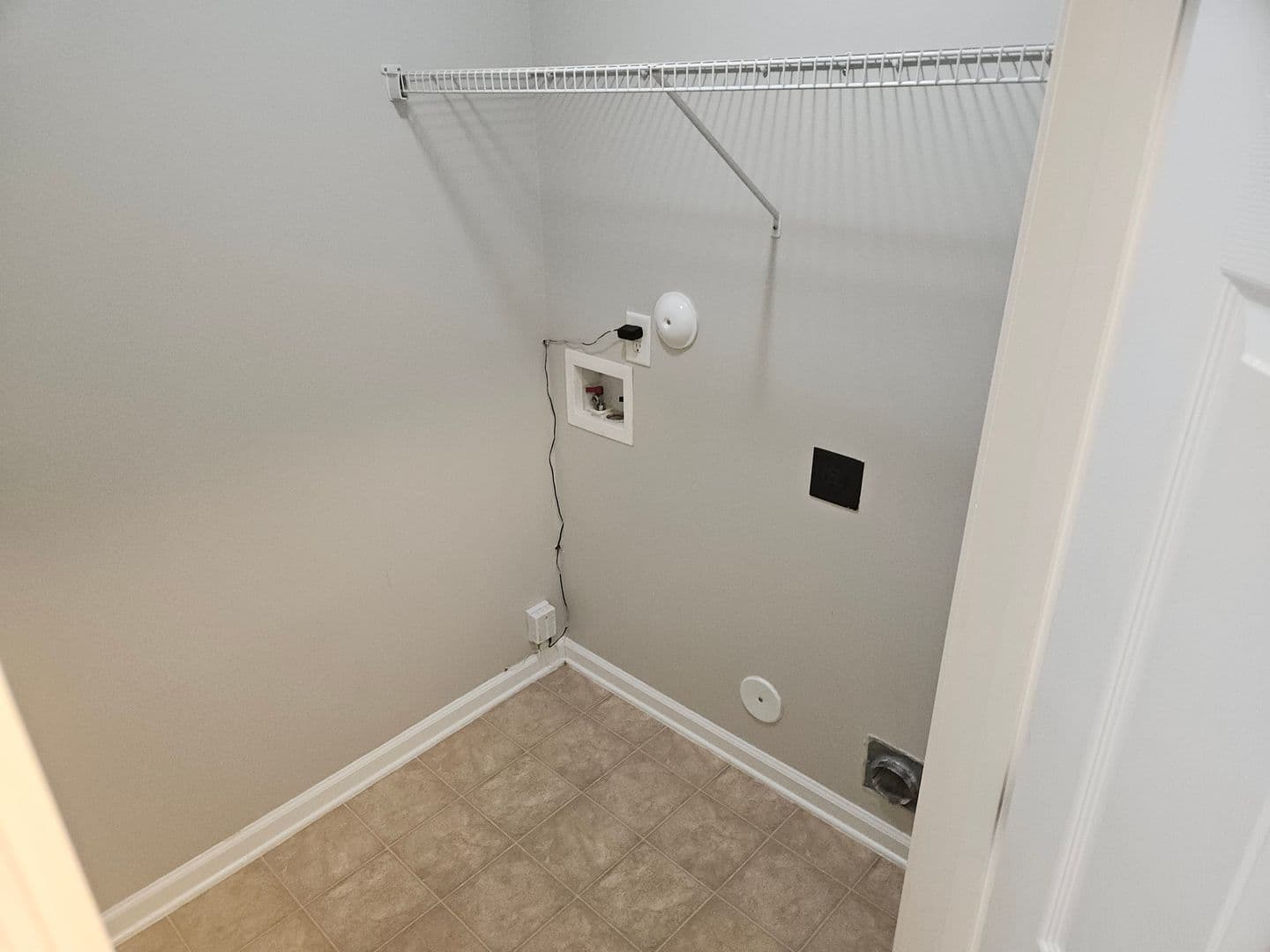 Apex Townhome: 106 Shelter Haven