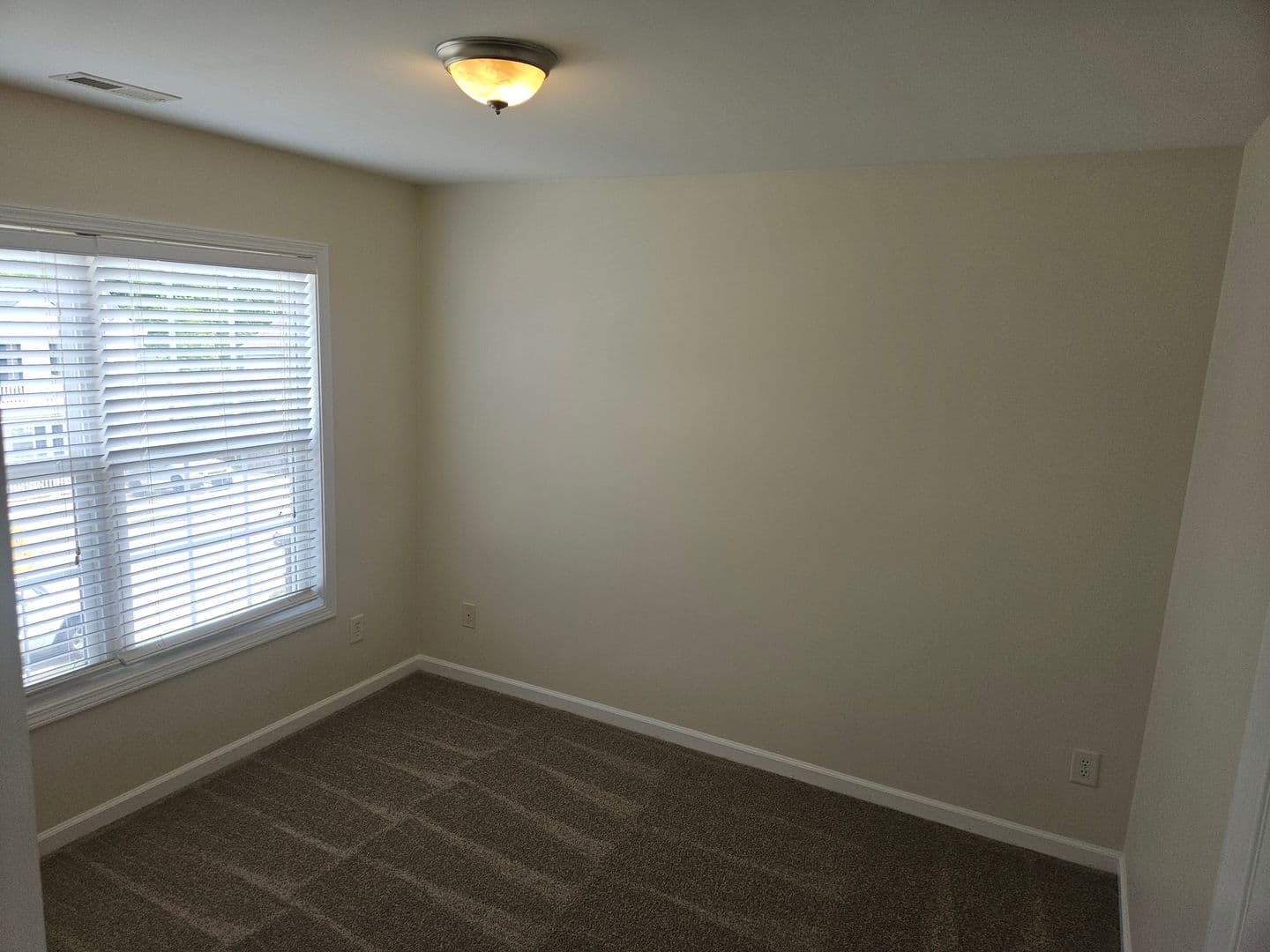 Raleigh House: 5900 Wynmore Road