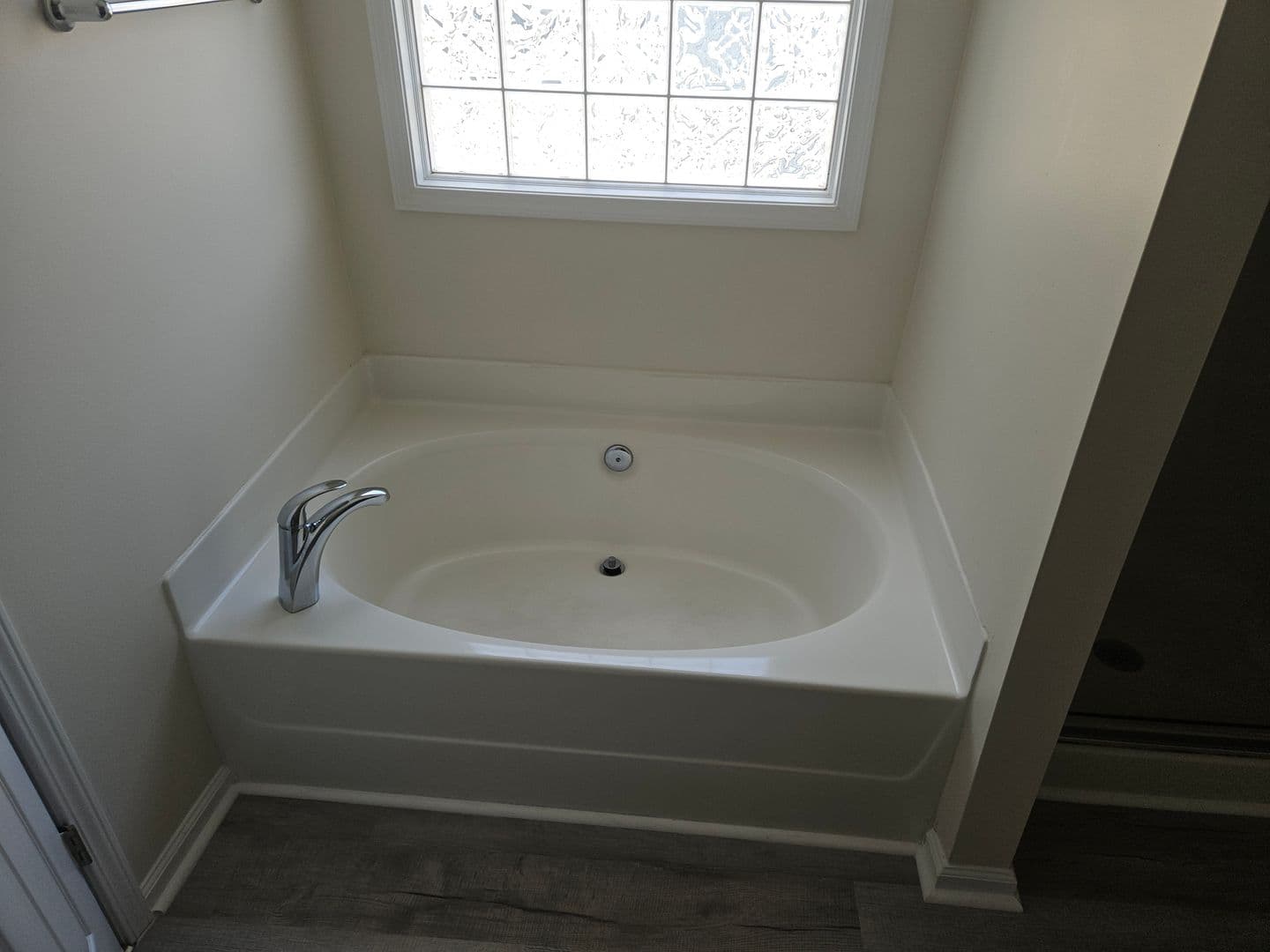 Raleigh House: 5900 Wynmore Road