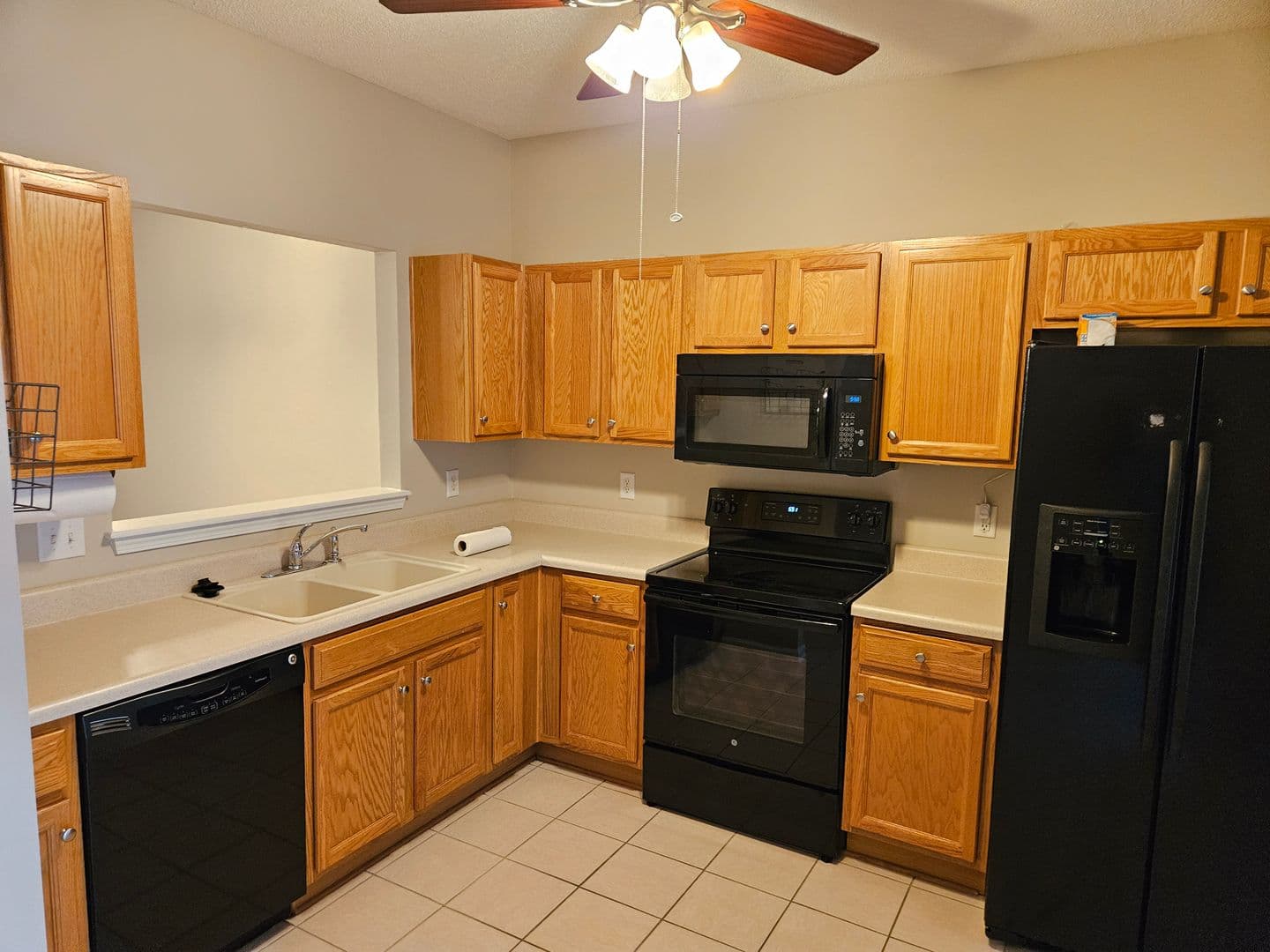 Holly Springs Townhome: 148 Cline Falls Drive