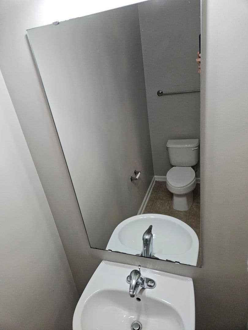 Apex Townhome: 106 Shelter Haven