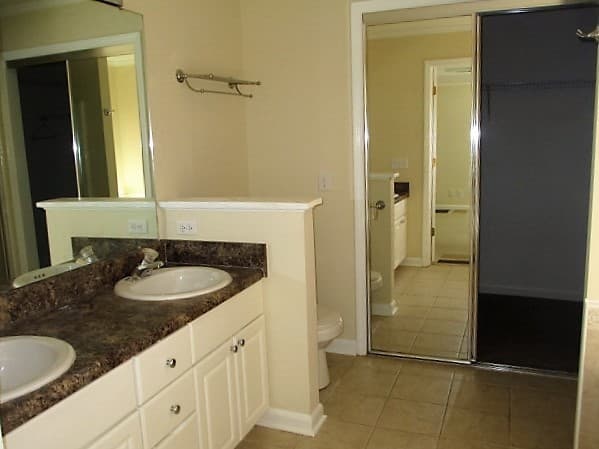 Holly Springs House: 113 Bracken Trail Circle