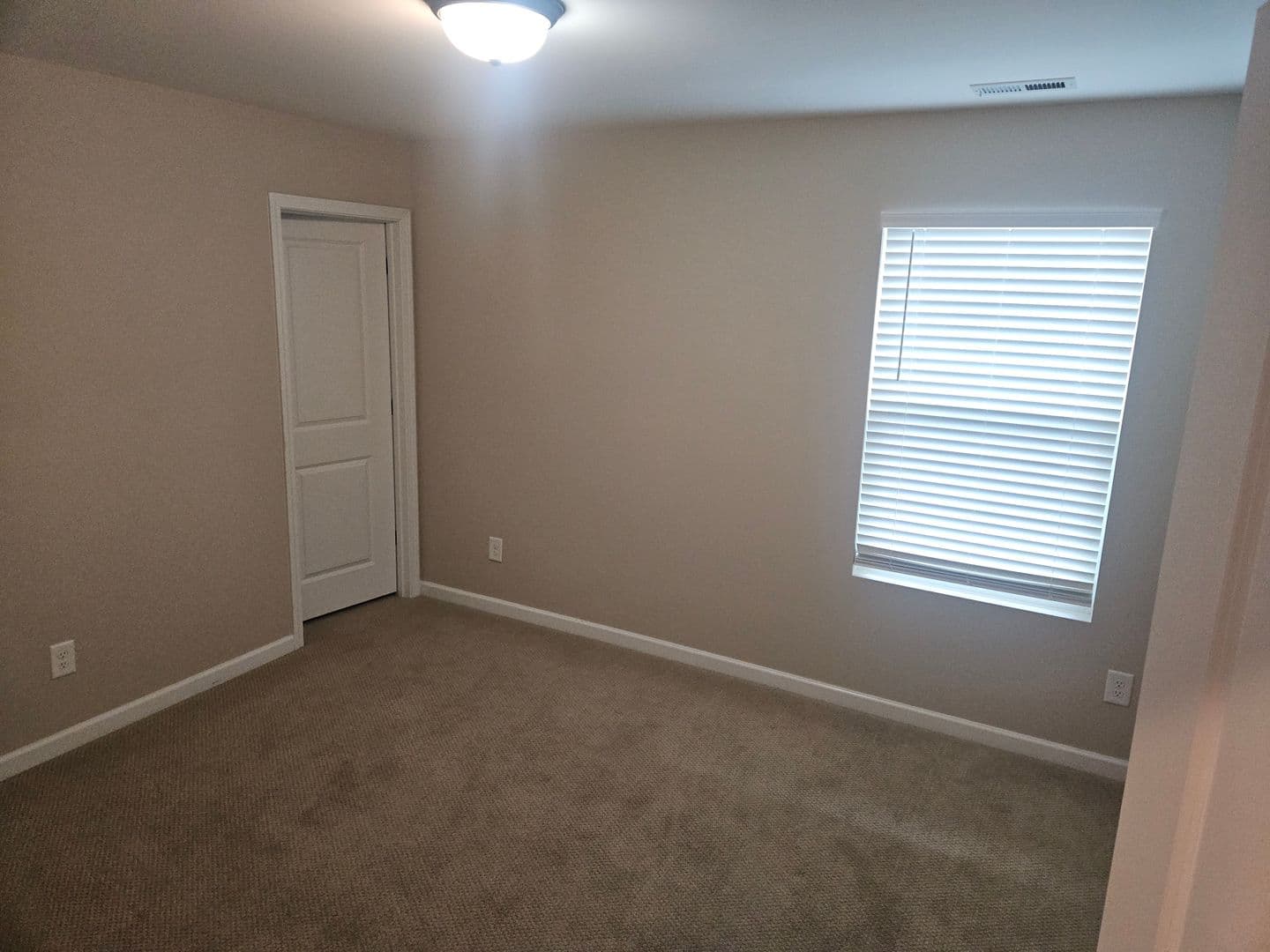 Cary House: 4219 Mahal Ave
