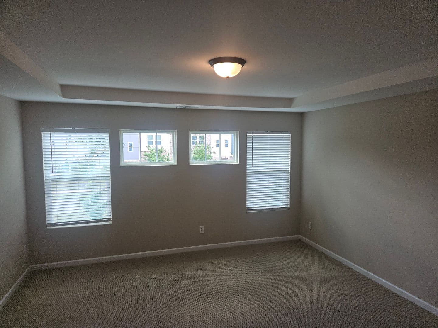 Cary House: 4219 Mahal Ave