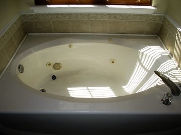 Holly Springs House: 113 Bracken Trail Circle