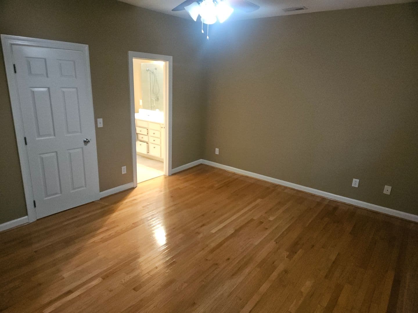 Apex Townhome: 1600 Poets Glade Drive