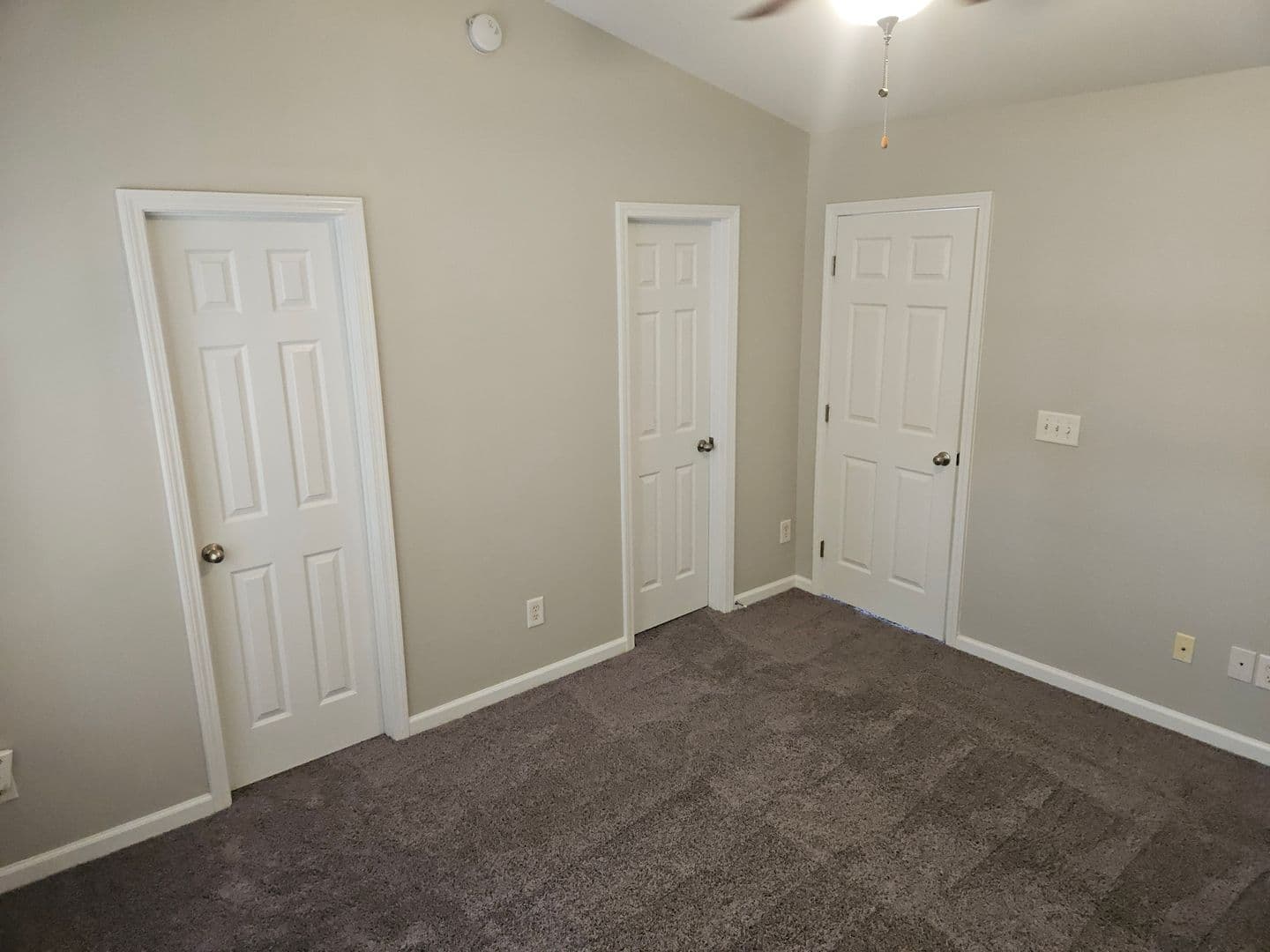 Apex Townhome: 106 Shelter Haven