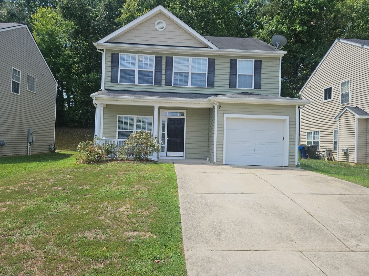 Raleigh House: 5900 Wynmore Road