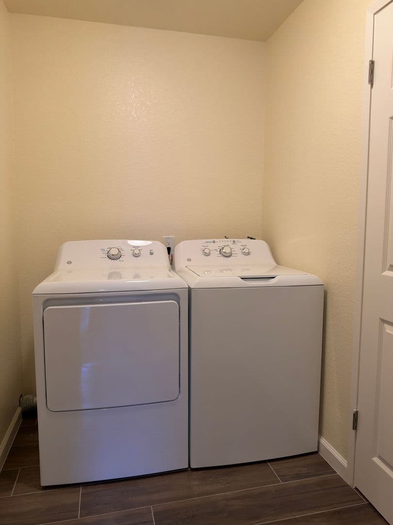 Suisun City House: 528 Bella Vista Drive
