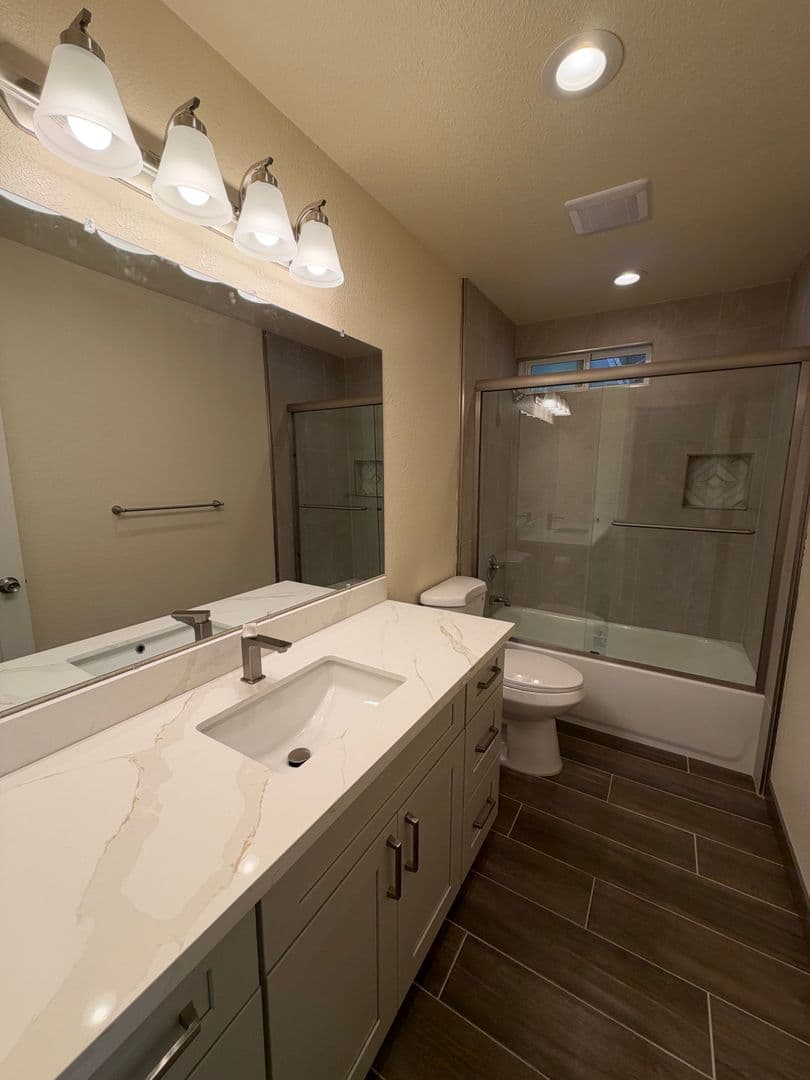Suisun City House: 528 Bella Vista Drive