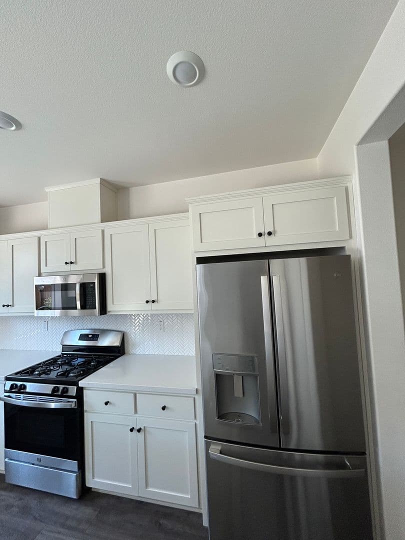FAIRFIELD House: 1332 RENEWAL LN