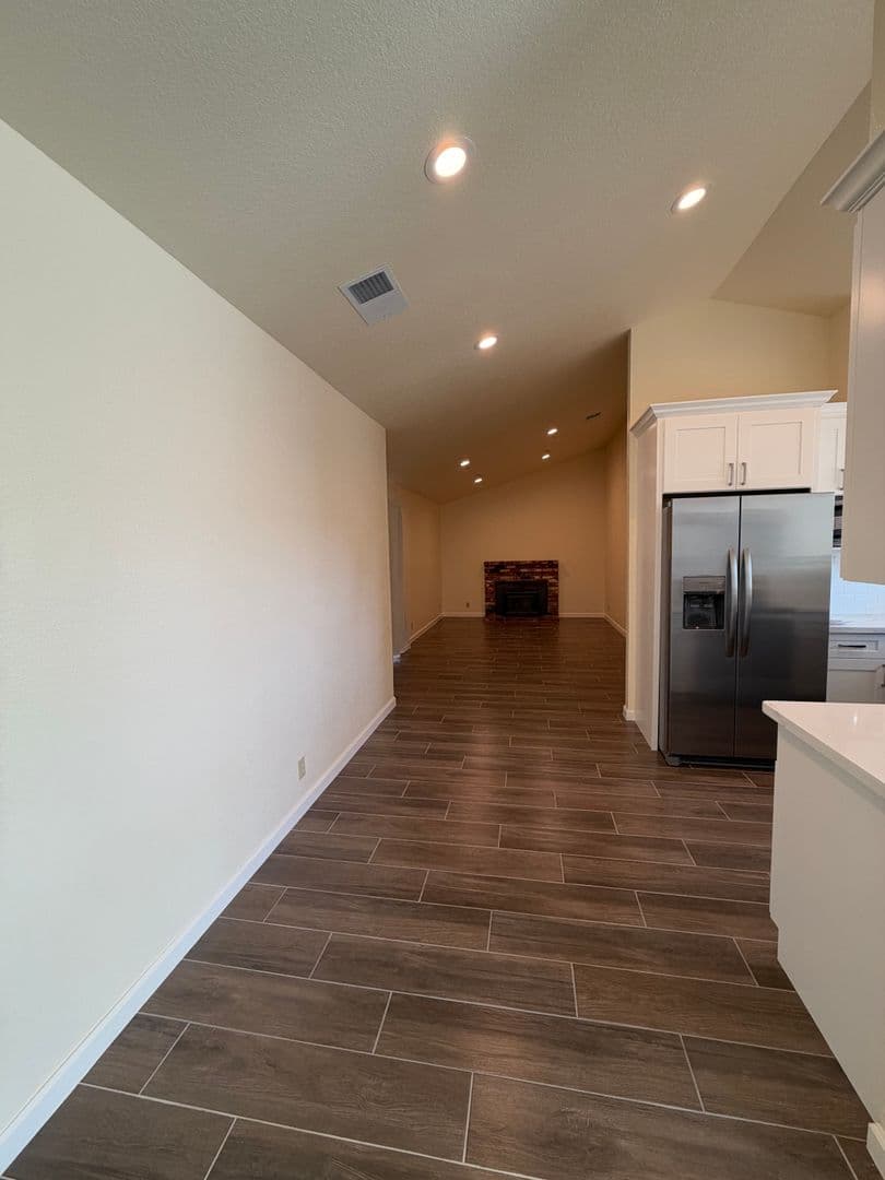 Suisun City House: 528 Bella Vista Drive