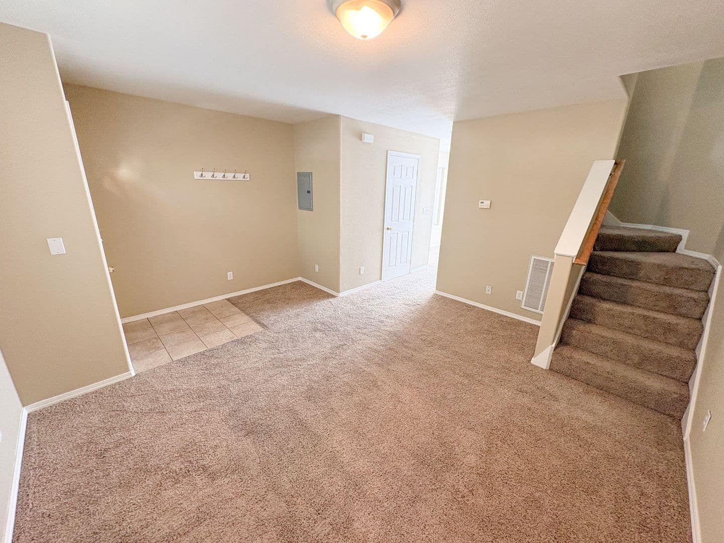Klamath Falls Apartment: 622 Prescott Street