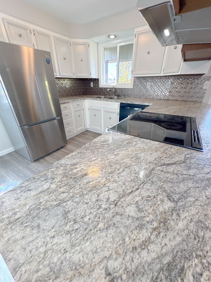 Klamath Falls House: 1946 N. Eldorado Ave