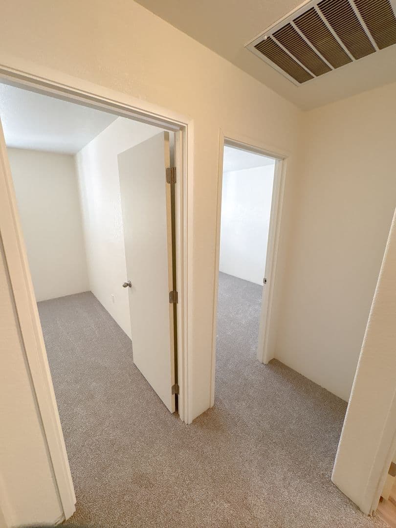 Klamath Falls Apartment: 429 Old Fort Rd