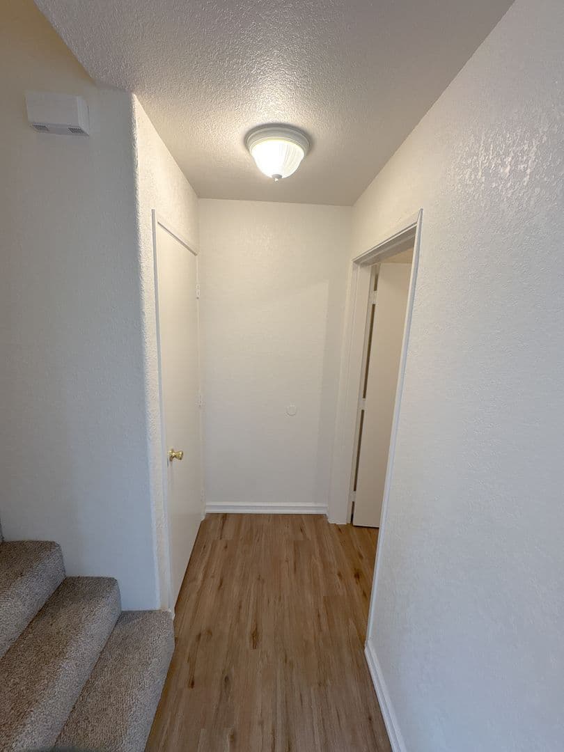 Klamath Falls Apartment: 429 Old Fort Rd