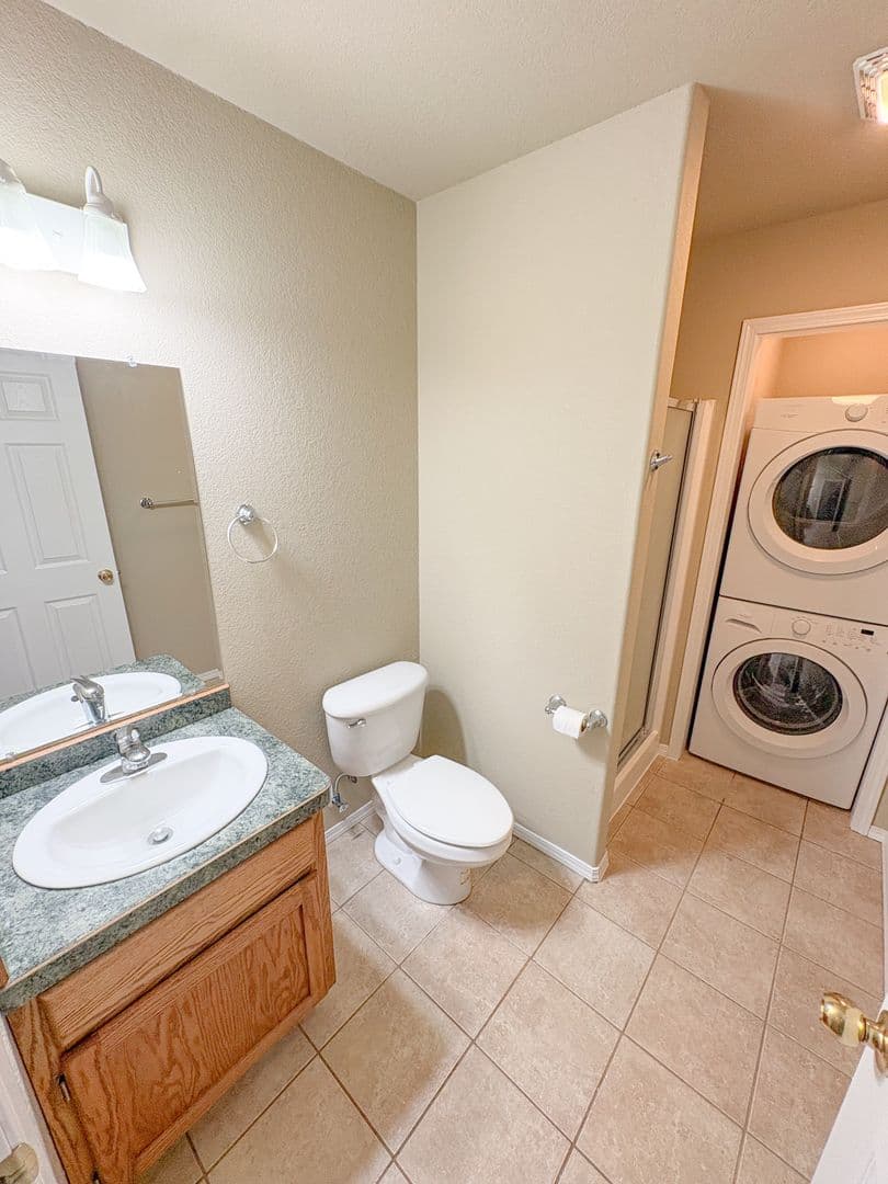 Klamath Falls Apartment: 622 Prescott Street