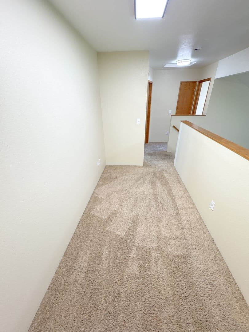 Klamath Falls Apartment: 5630-5632-5634-5636 North Hills Drive