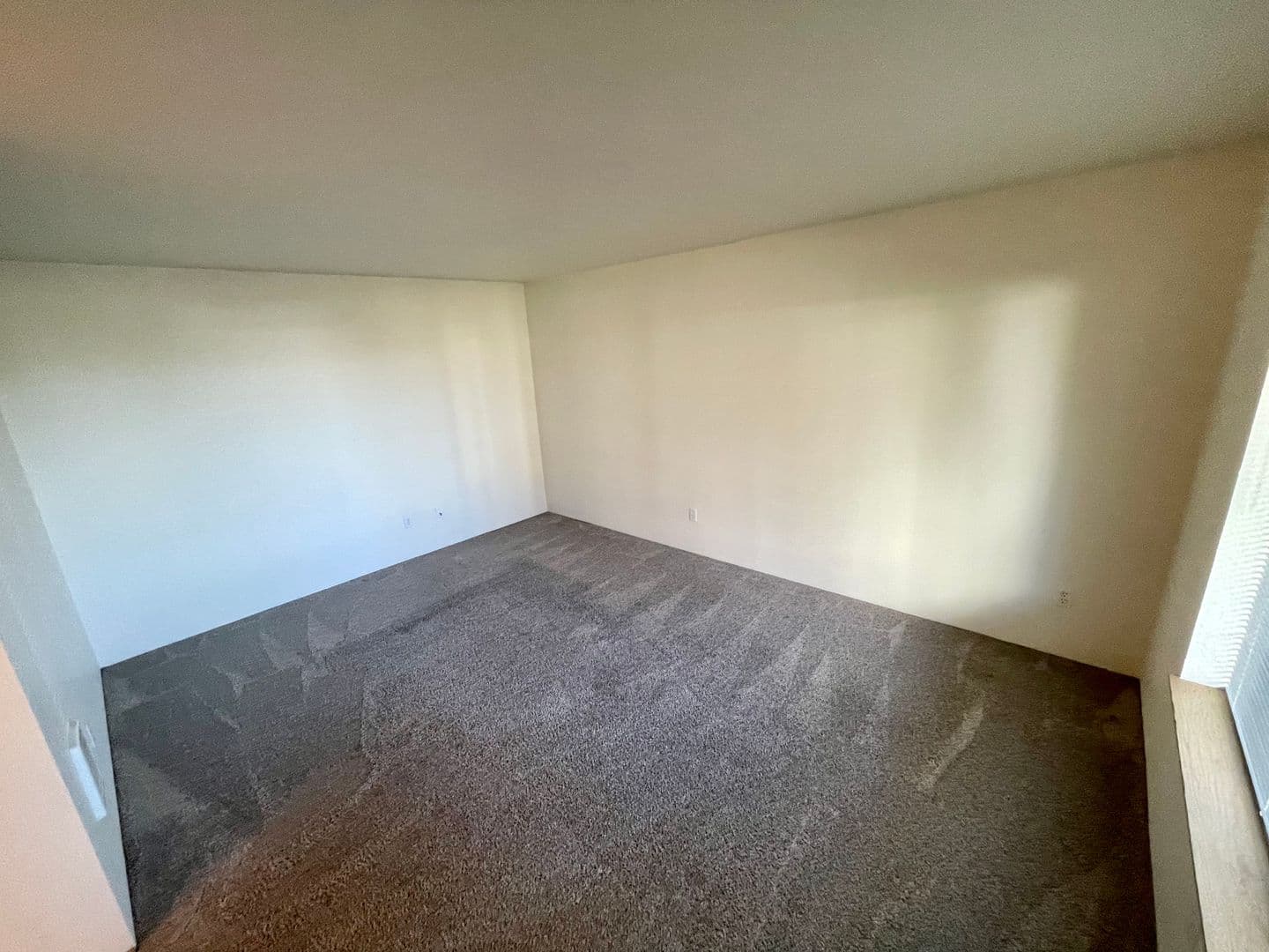 Klamath Falls Apartment: 5388 North Hills Drive