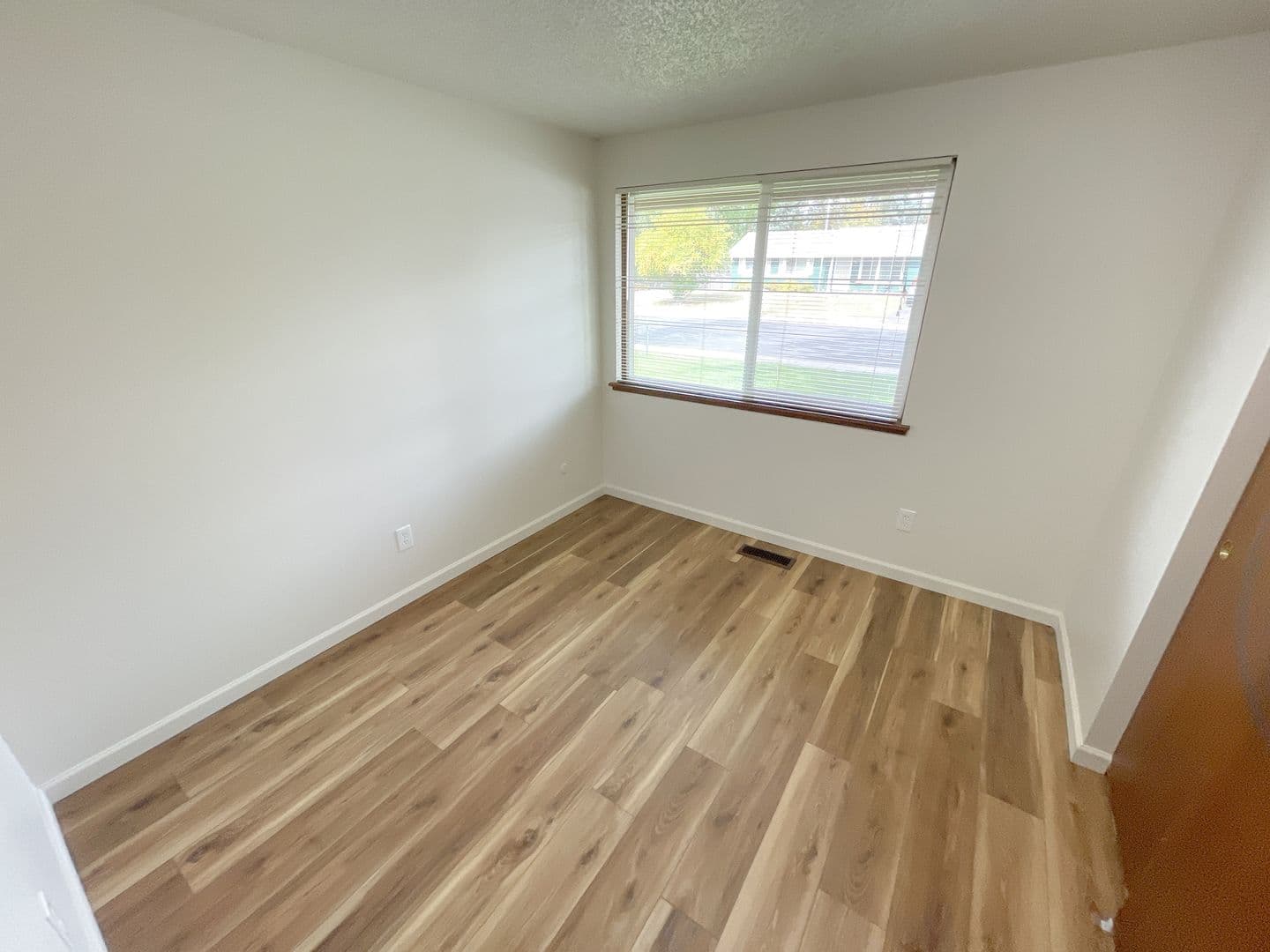 Klamath Falls House: 4432 Sturdivant Ave.