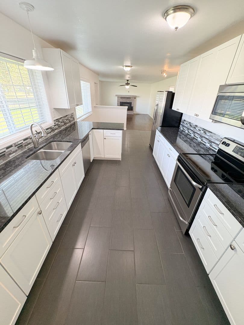 Klamath Falls House: 4206 Onyx Ave