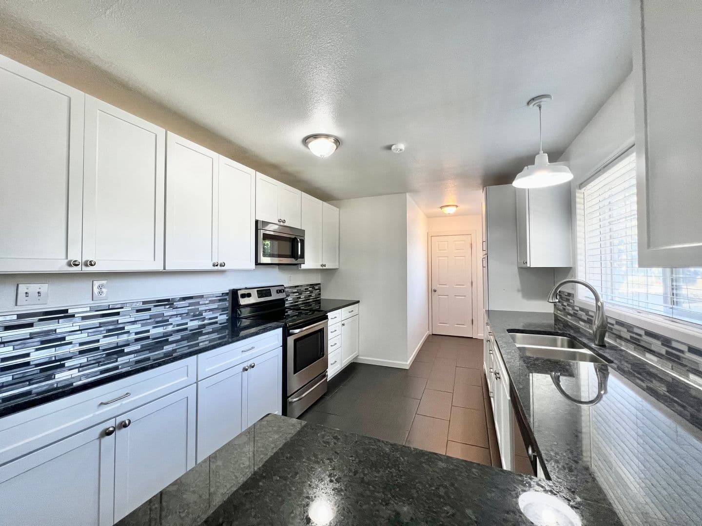 Klamath Falls House: 4206 Onyx Ave