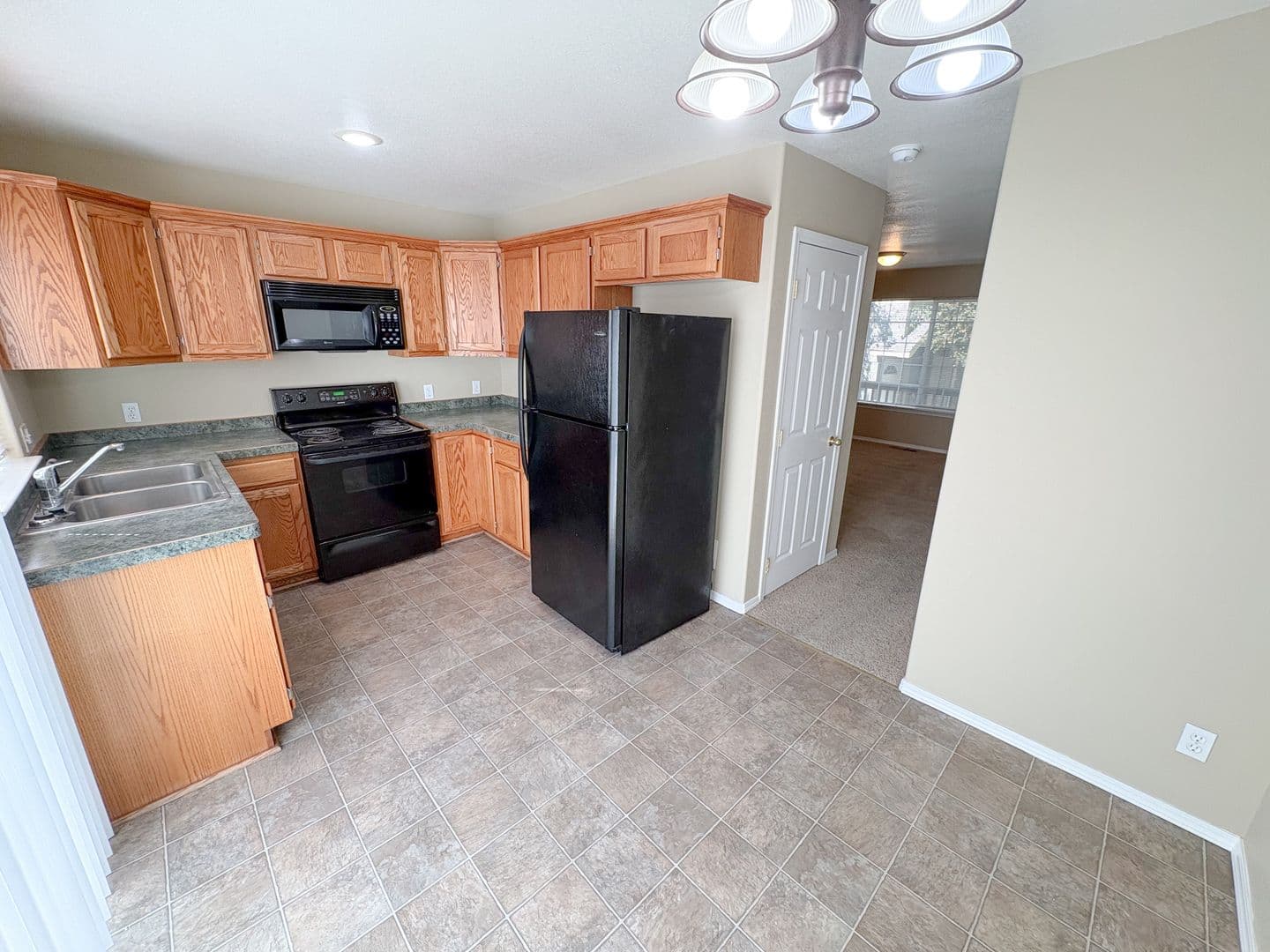 Klamath Falls Apartment: 622 Prescott Street