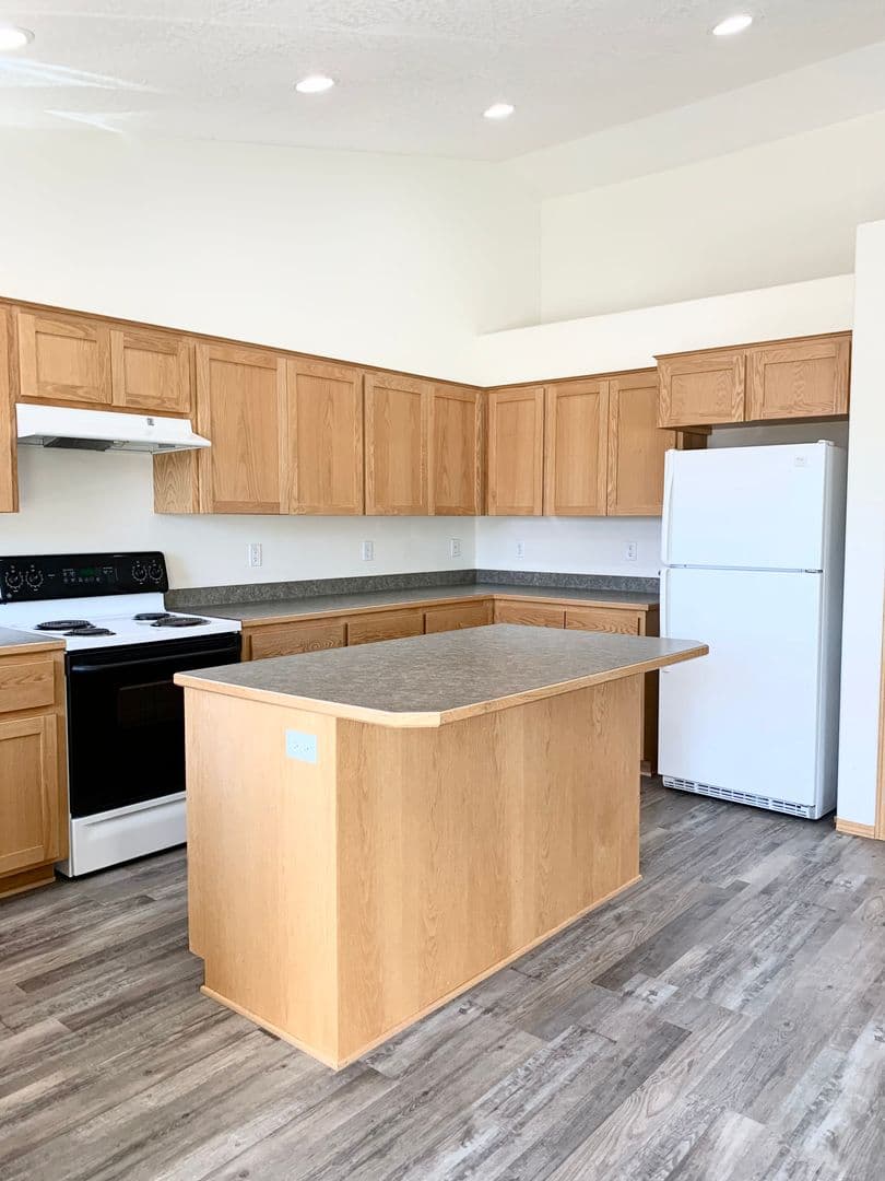Klamath Falls House: 5110 Larch Lane