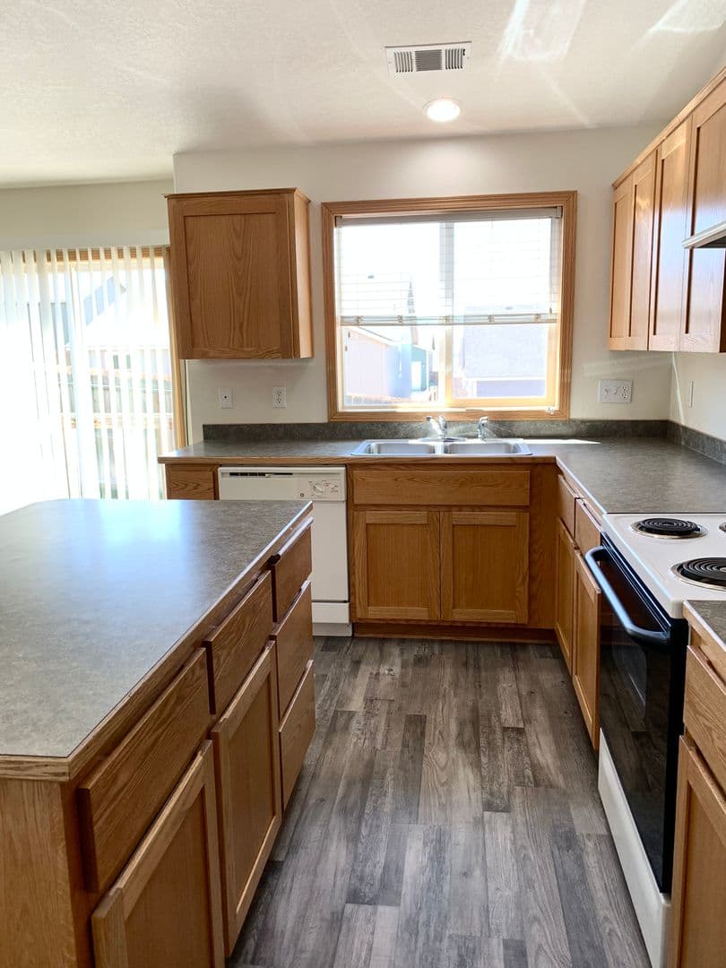 Klamath Falls House: 5110 Larch Lane