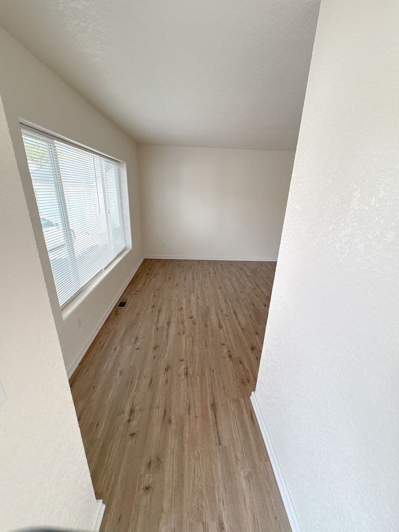 Klamath Falls Apartment: 429 Old Fort Rd