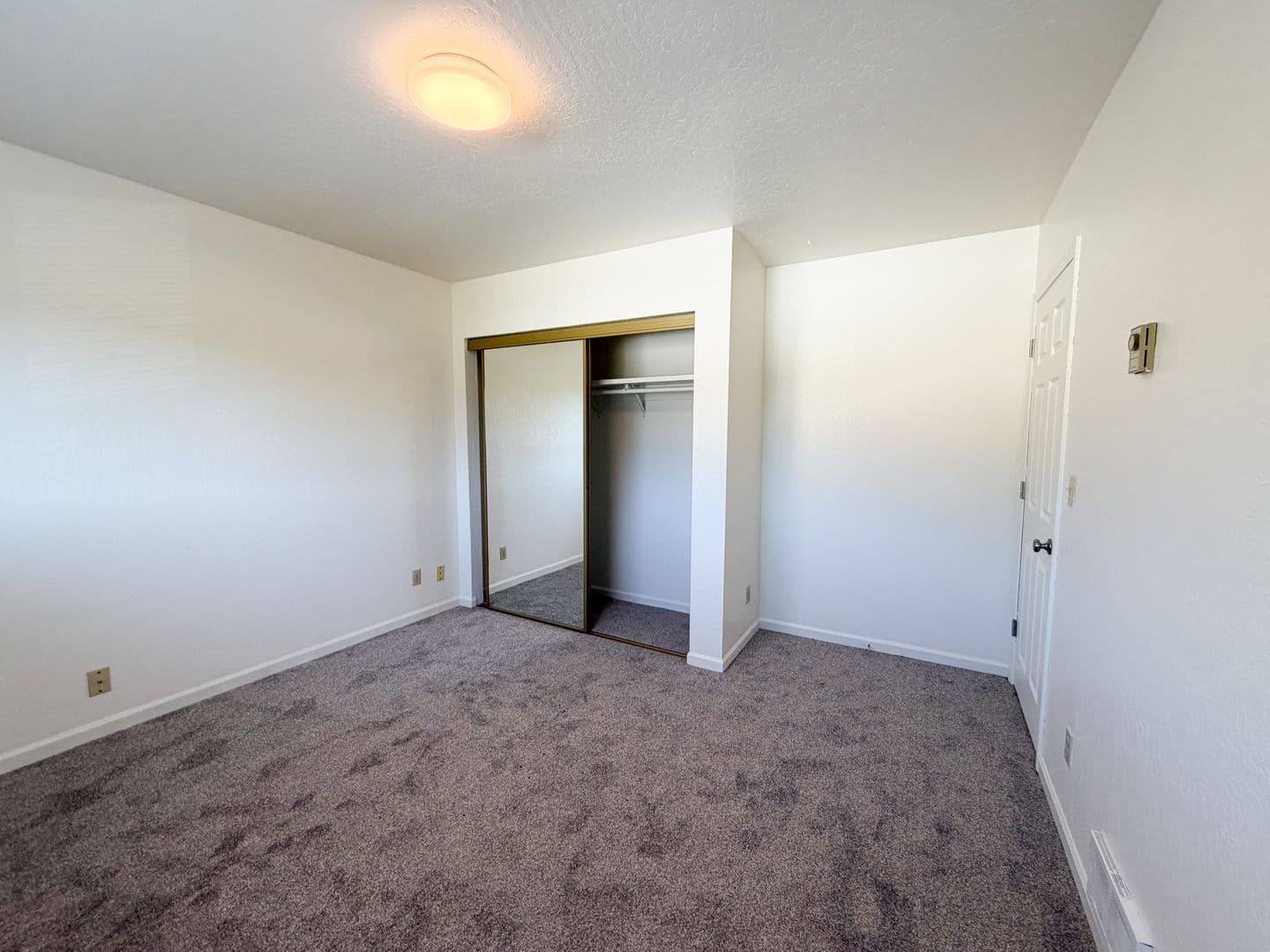 Klamath Falls Apartment: 1846-1848 Sargent Ave