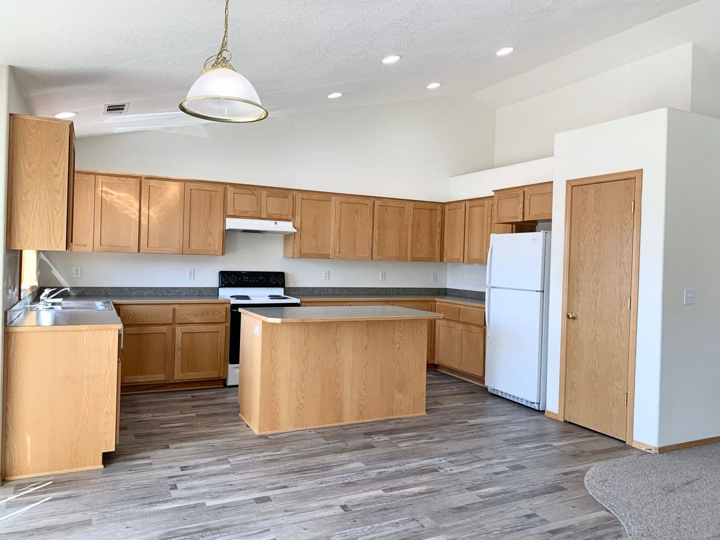 Klamath Falls House: 5110 Larch Lane