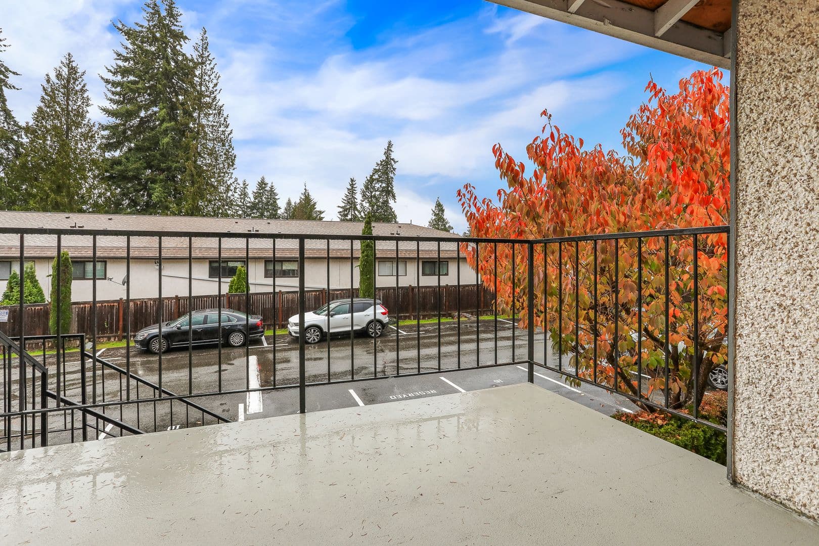 Edmonds Apartment: 7806 196th ST SW
