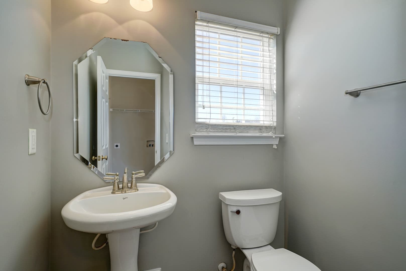 Statesville House: 2034 Wexford Way