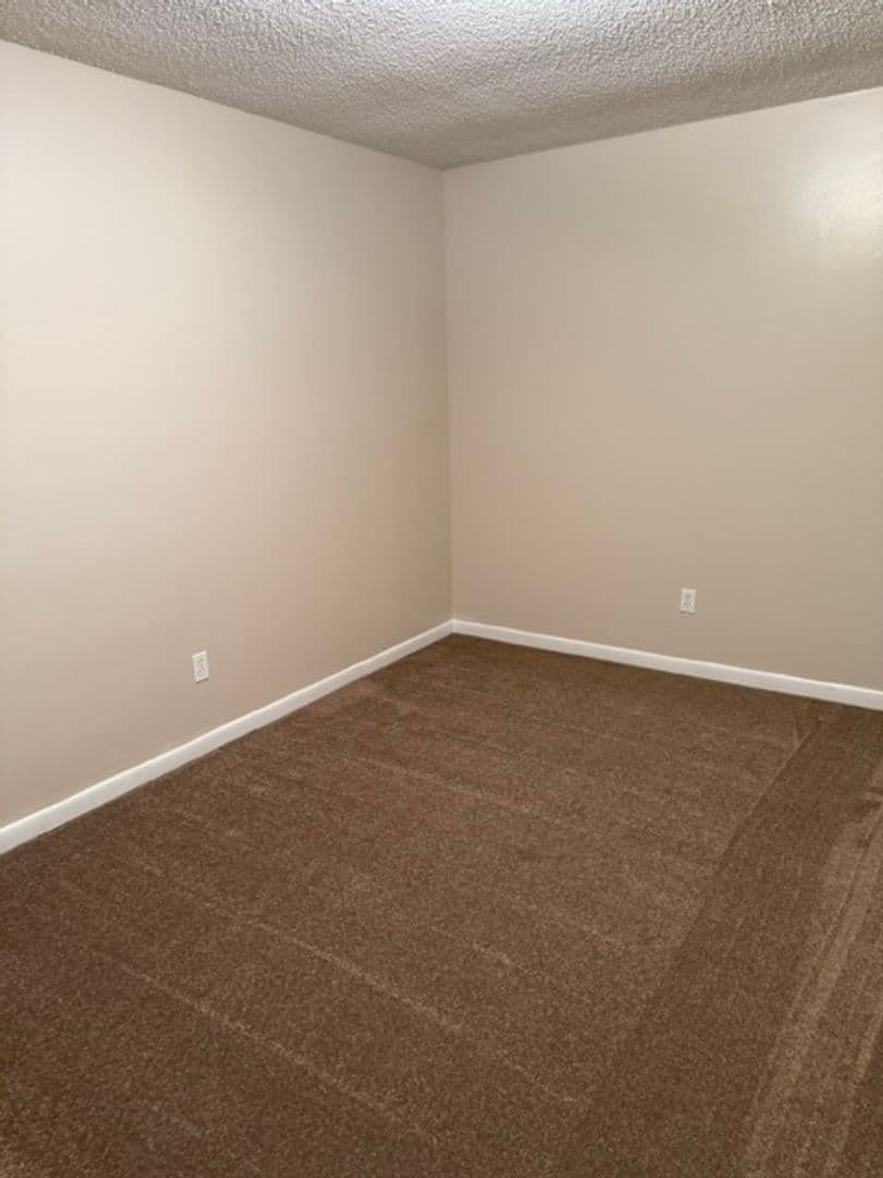 Andalusia Apartment: 100 Captain's Quarters Dr.