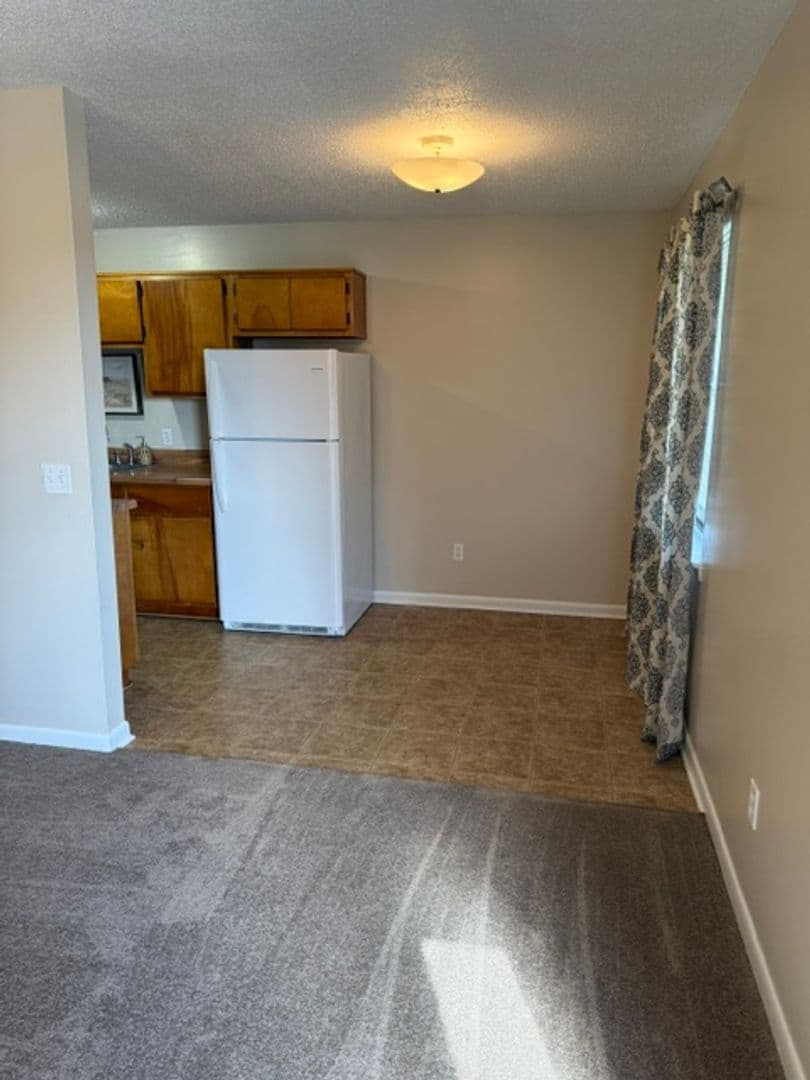 Andalusia Apartment: 100 Captain's Quarters Dr.