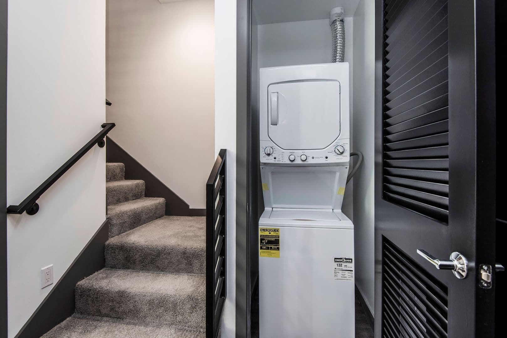Culver City Apartment: 5036 S. Slauson Ave