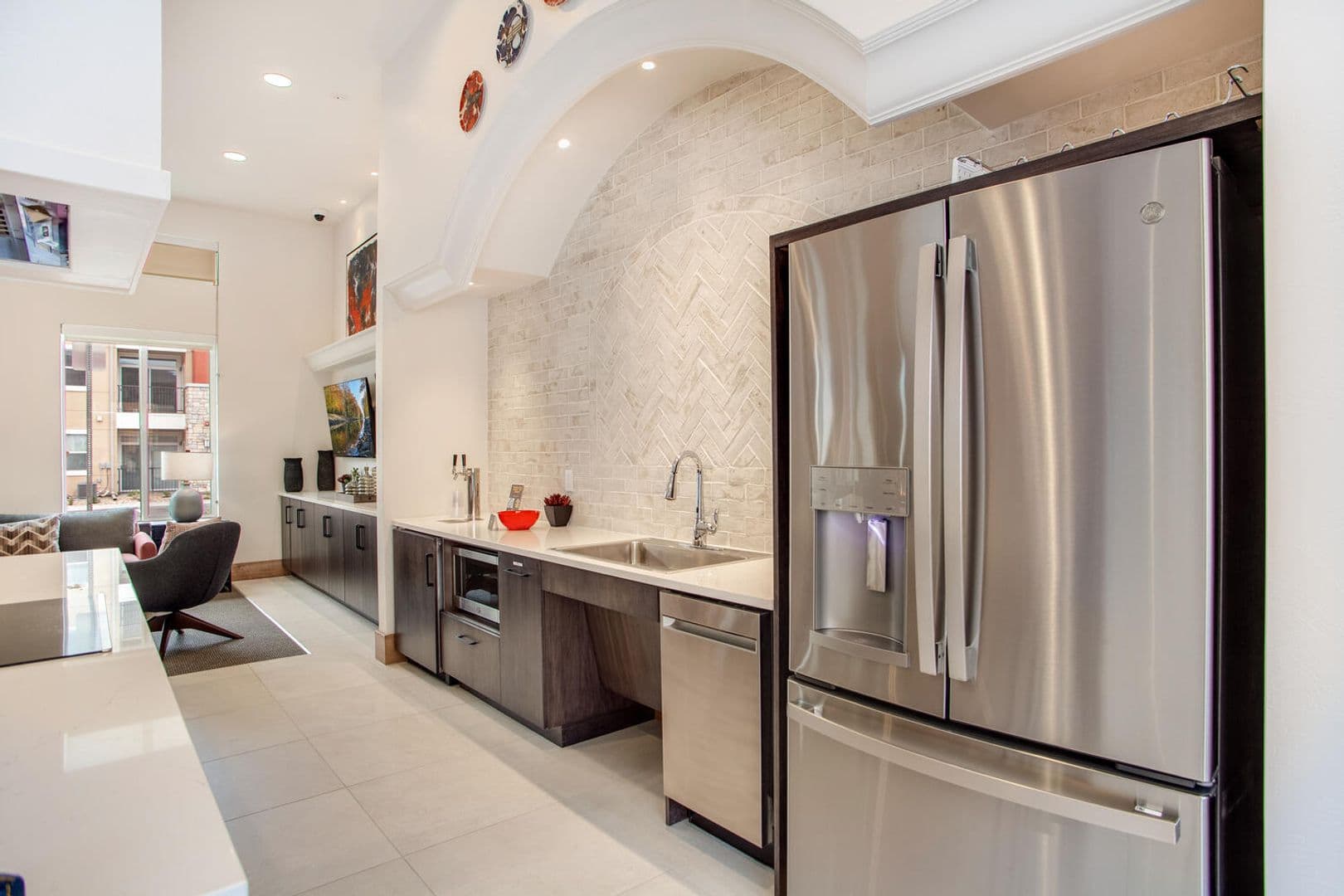Evans Apartment: 4620 Tuscany Street